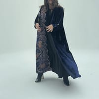 Velvet Abaya w Velvet Tarha A11 thumb 6