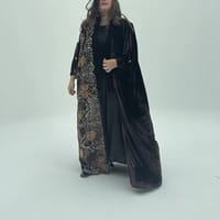 Velvet Abaya w Velvet Tarha A7 thumb 3