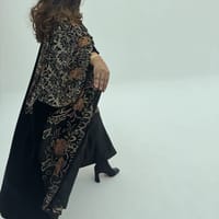 Velvet Abaya w Velvet Tarha A4 thumb 4