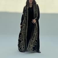Velvet Abaya w Velvet Tarha A17 thumb 1