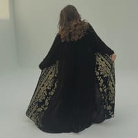 Velvet Abaya w Velvet Tarha A17 thumb 5