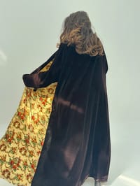 Velvet Abaya w Velvet Tarha M10 thumb 1