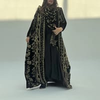 Velvet Abaya w Velvet Tarha A17 thumb 6