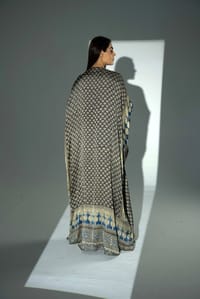 Bisht Pure Silk Handblock Abaya A32 thumb 5
