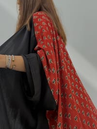 Bisht Pure Silk Handblock Abaya A19 thumb 4