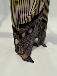 Bisht Pure Silk Handblock Abaya M4 thumb 3