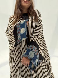 Bisht Pure Silk Handblock Abaya M5 thumb 4