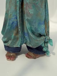 Silk Abaya C40 thumb 4