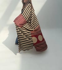 Light Crepe Digital Print Bisht Abaya C 1 thumb 7
