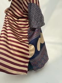 AS-IS Light Crepe Digital Print Bisht Abaya C3 thumb 6