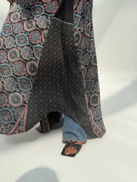 Silk Digital Print Cloche Abaya A6 thumb 9