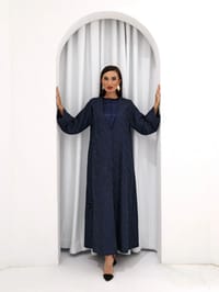 عباية كريب نسائية أنيقة – إطلالة يومية محتشمة | wb6 thumb 4