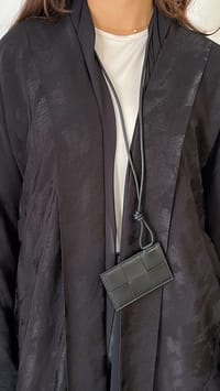 عباية مجرّه أسود thumb 2