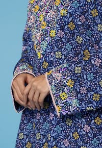 F261-J01 thumb 2