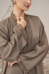 Alya abaya thumb 3