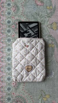 Rose blush kindle sleeve 🌸 thumb 1