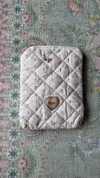 Rose blush kindle sleeve 🌸 thumb 2