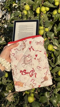 Purrfectly tied kindle sleeve 🐈‍⬛ thumb 1