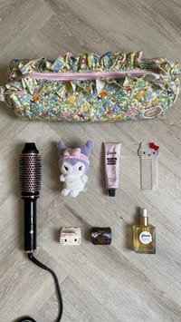 Sanrio hair tool pouch 🎀 thumb 3