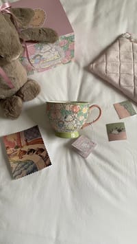 Tulips mug thumb 2