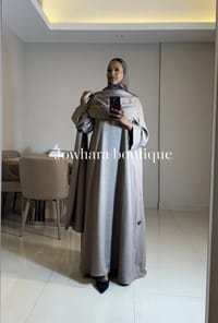 Classy S Abaya thumb 9