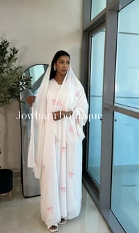 Nasra Abaya 02 thumb 2