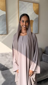Asala Collection Mauve Taupe | Closed thumb 1
