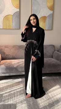 Aseelaha Abaya thumb 2