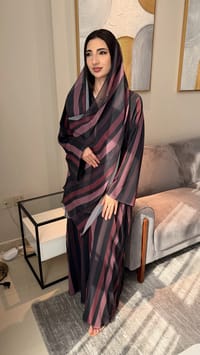 Ambar Printed Abaya thumb 3