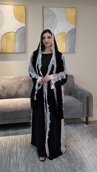 Ashwaq Abaya black /white thumb 2