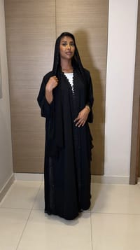 Amora black Abaya thumb 2
