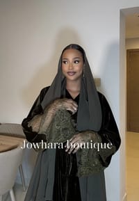Idil velvet abaya with lace thumb 3