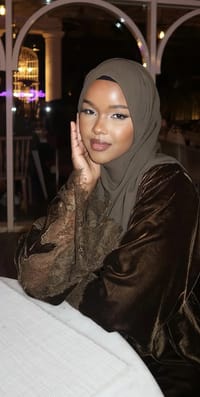 Idil velvet abaya with lace thumb 4
