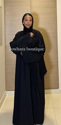 Safiya collection black  ( closed ) thumb 2