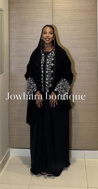 Aisha Abaya silver thumb 2