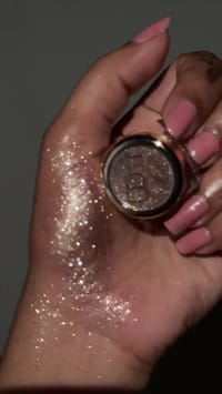Glitter thumb 16