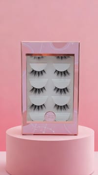 Eyelashes thumb 15