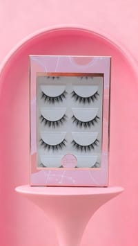 Eyelashes thumb 7