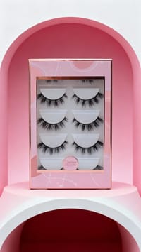 Eyelashes thumb 12