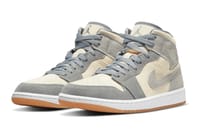 JORDAN 1 MID "COCONUT MILK" thumb 1