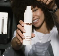 TONE BODY SPRAY “VANILLA” thumb 2