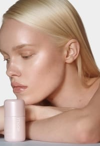 RHODE HIGHLIGHT MILK 01 (PEARLY PINK) thumb 2