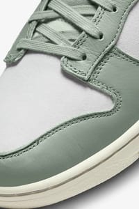NIKE DUNK LOW "MICA GREEN" thumb 5