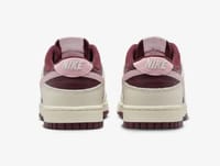 NIKE DUNK LOW "VALENTINE'S DAY" thumb 4