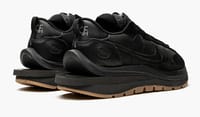 NIKE VAPORWAFFLE SACAI  "OFF NOIR" thumb 2