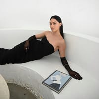 Audrey thumb 4