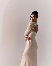 Latifa beige thumb 3