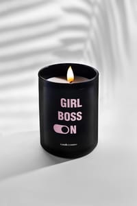 Girl Boss On thumb 1