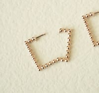 DROPS Square Hoop Earrings thumb 2