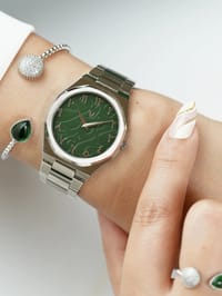 ساعه المستقبل /Green future watch thumb 9